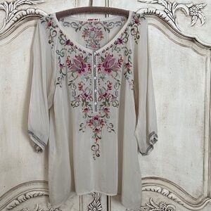Johnny Was Floral Embroidered Tunic - Cream and Pink